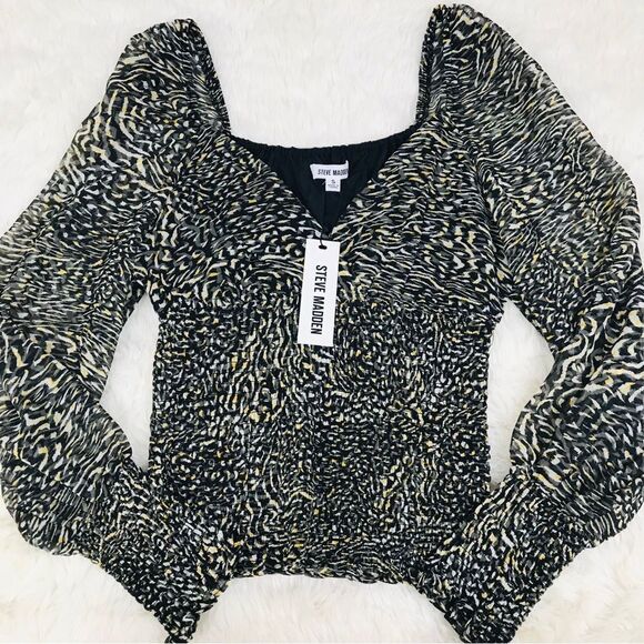 Steve Madden Animal Print Smocked Top Blouse Long Sleeve Gray Black Sz Small New - Picture 5 of 11